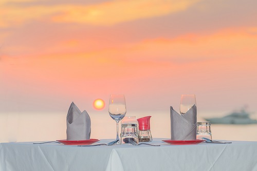 Basic Beachside Candlelight Dinner