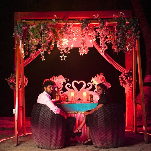 Twinkle Setup Candlelight Dinner with Cake