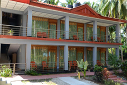 Coco N Huts Beach Resort